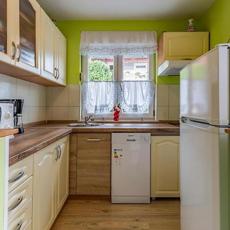 Nice Apartment In Premantura With Wifi Esterno foto