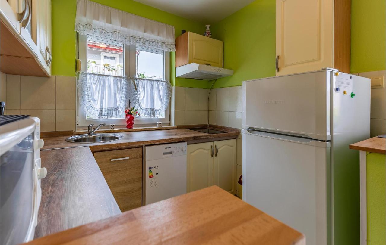 Nice Apartment In Premantura With Wifi Esterno foto