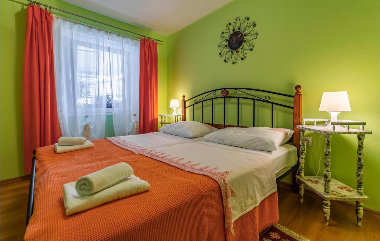 Nice Apartment In Premantura With Wifi Esterno foto